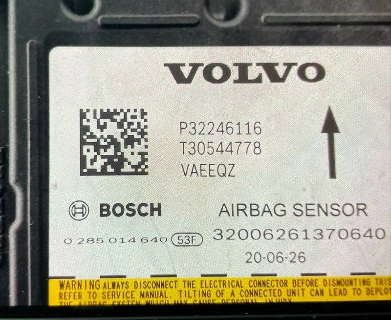 P32246116 0285014640 Volvo XC40 R7F701330 CRASH+CLEAR SRS.rar